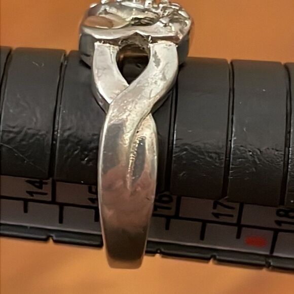 Sterling Silver Ring Size 7 Infinity Double Hearts Channel Set Clear Stones 925 - Picture 7 of 9